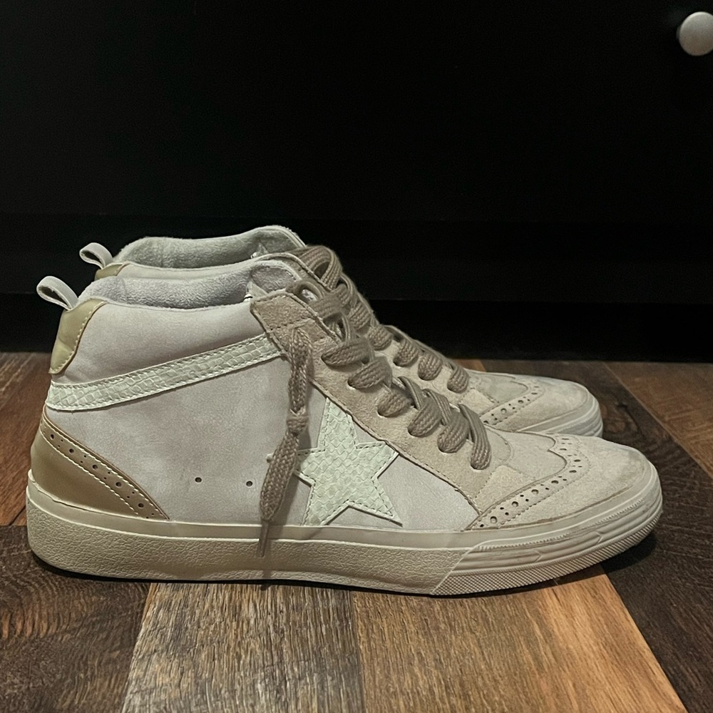 EUC Shu Shop Beige High-Top Sneakers